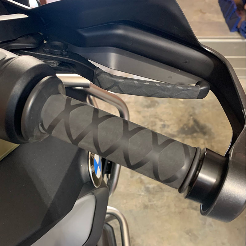 1 para motocyklowych uchwytów  – Handlebar Grip Heated recenzja i cena